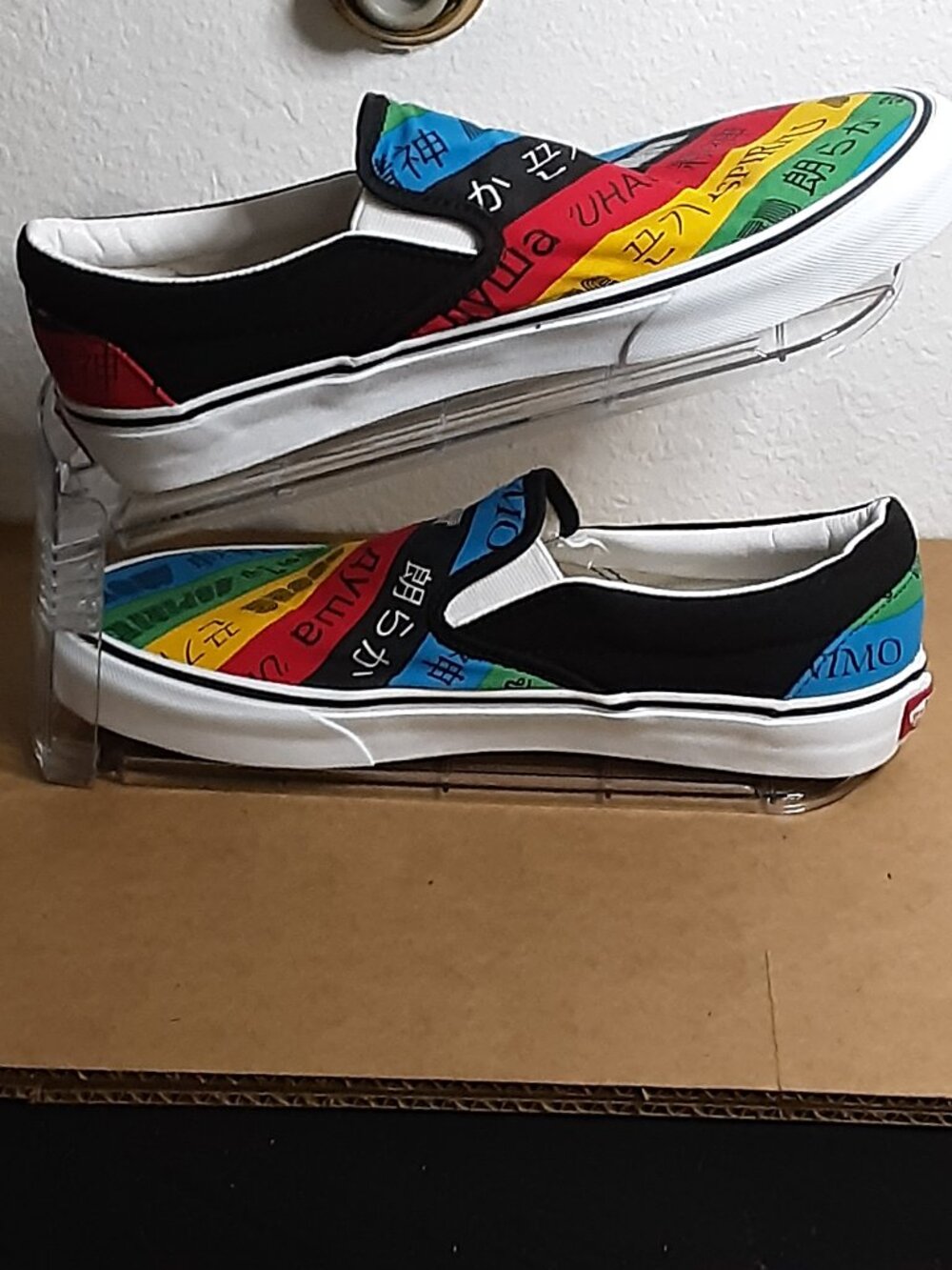 Vans Spirit Classic Slip-On Rainbow Shoes Men 8 Women 9.5